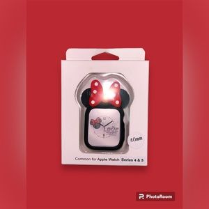 NWT Minnie Mouse Ears Apple Watch Cover for Series 4 Size 40mm